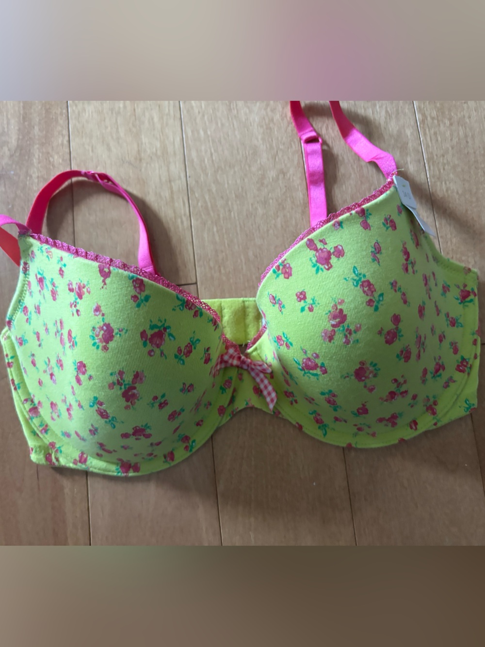 NWT 34D